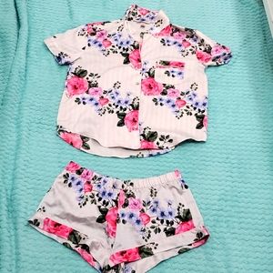 Victorias Secret Pajama Set